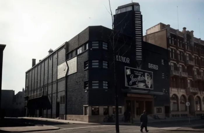 Lezingen in het Luxor Theater