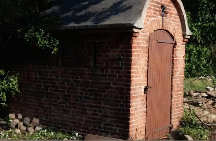 Hut van Sint van Tien