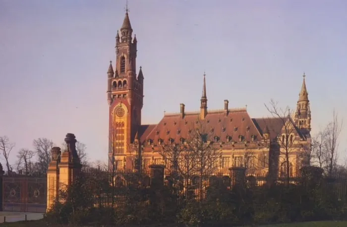 …en hoort Peace Palace!